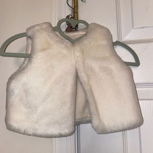 Baby girl faux fur vest